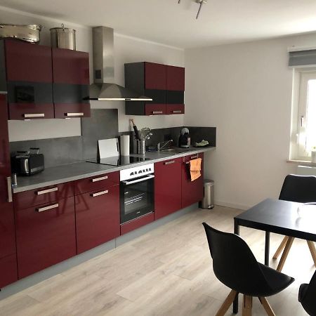 Body Kult Loft - Modernes Appartement Mit 2 Separaten Schlafzimmern Zwickau Exteriör bild