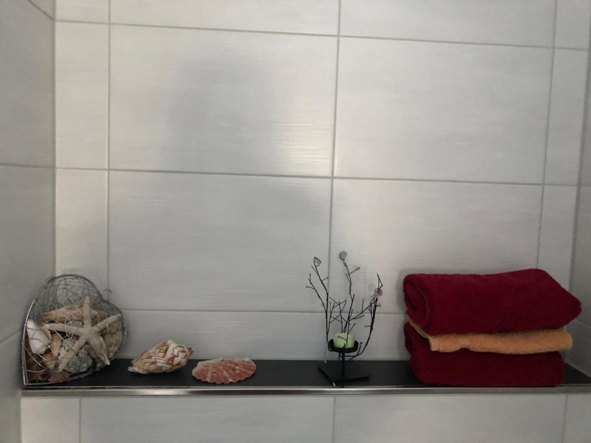 Body Kult Loft - Modernes Appartement Mit 2 Separaten Schlafzimmern Zwickau Exteriör bild